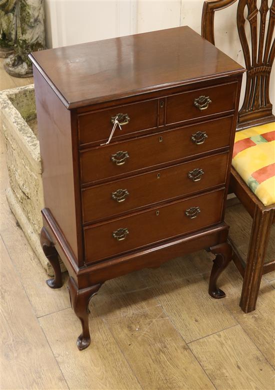 A modern mahogany chest, fitted two short and four long drawers W.53cm